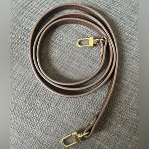 Brown ebene vachetta strap